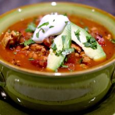 https://www.miascucina.com/wp-content/uploads/2018/03/Turkey-Chili-Soup-Free2-225x225.jpg