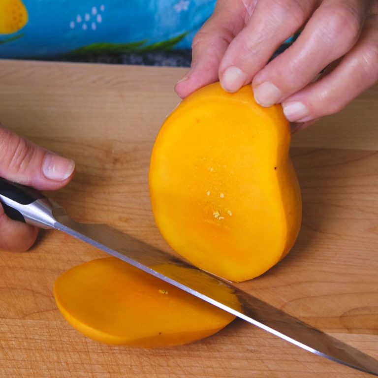 How To Cut A Mango Mia S Cucina